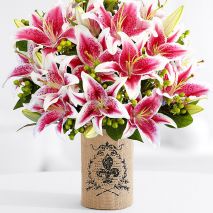 send 4 stem asiatic pink lilies in bouquet to japan