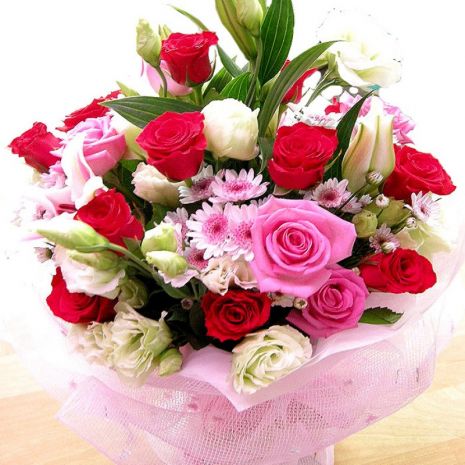 send seasonal flower bouquet to tokyo